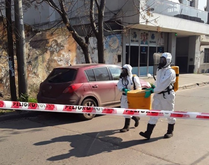 BOMBEROS INCIDENTE MATERIALES PELIGROSOS 1