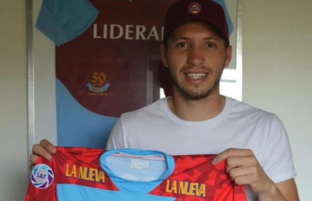 El emotivo mensaje de Ramiro Luna tras firmar su contrato con Arsenal de Sarandí