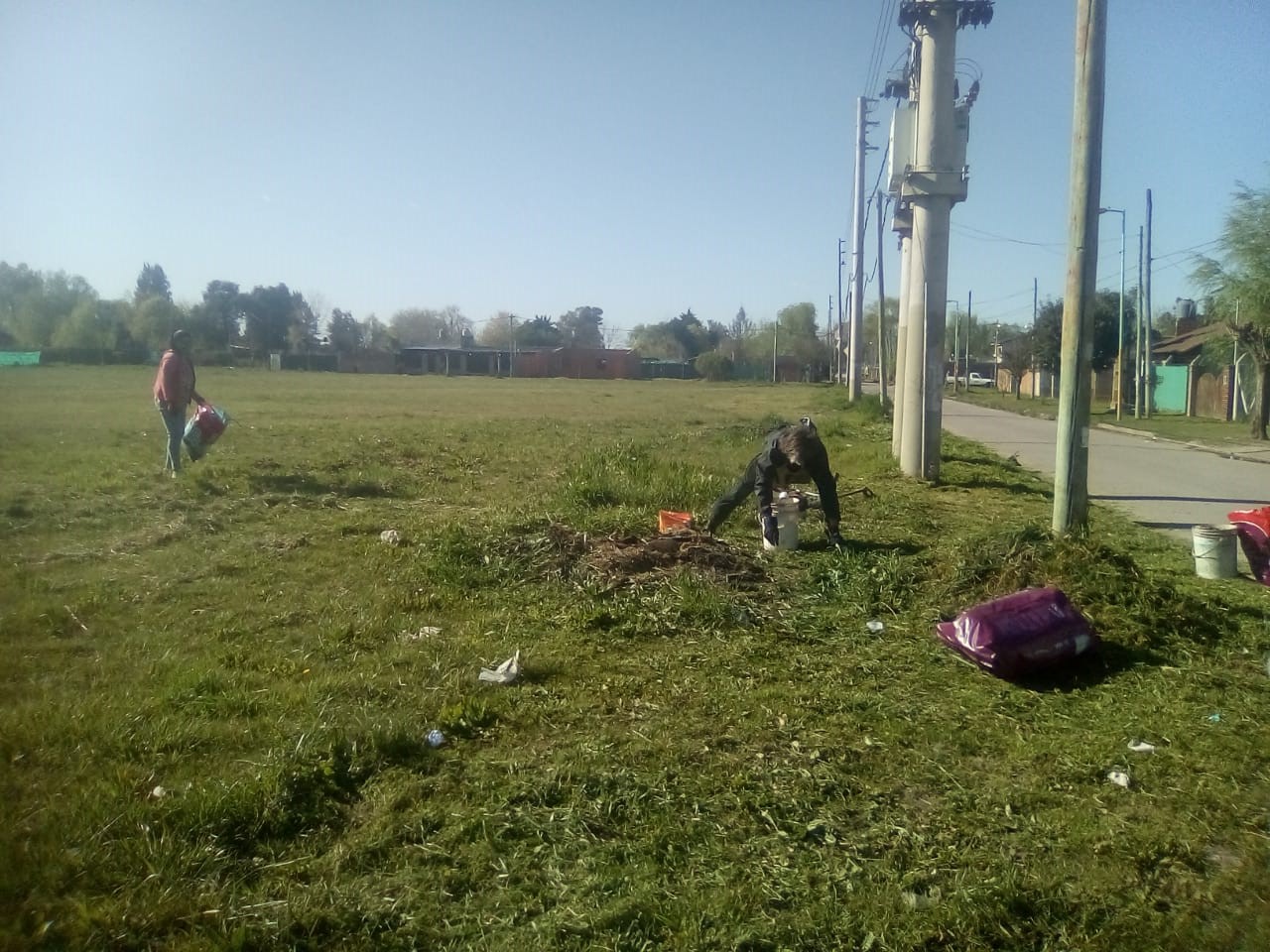 El “Día mundial de la limpieza” tuvo actividades de una cooperativa y del Municipio