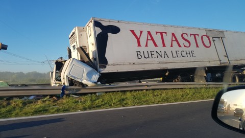 Accidente en el Acceso Oeste en el límite entre Luján y Gral. Rodríguez