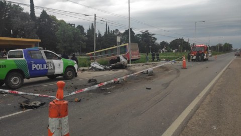 Accidente fatal entre un colectivo y un auto en Ruta 7