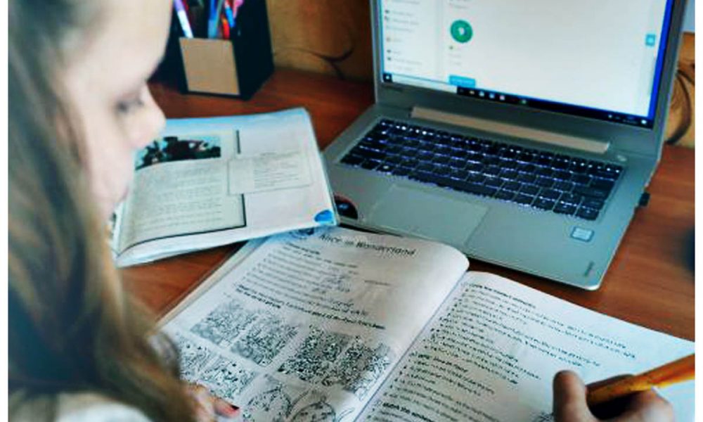 Provincia convoca a docentes en formación para un programa de visitas a hogares de estudiantes