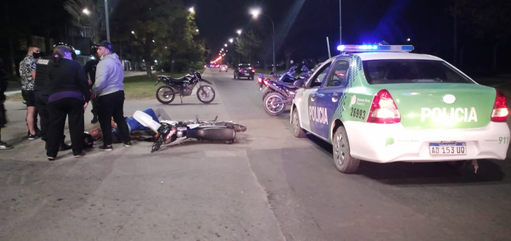 CHOQUE CAMIONETA MOTO RUTA 7 ABUELITOS 1