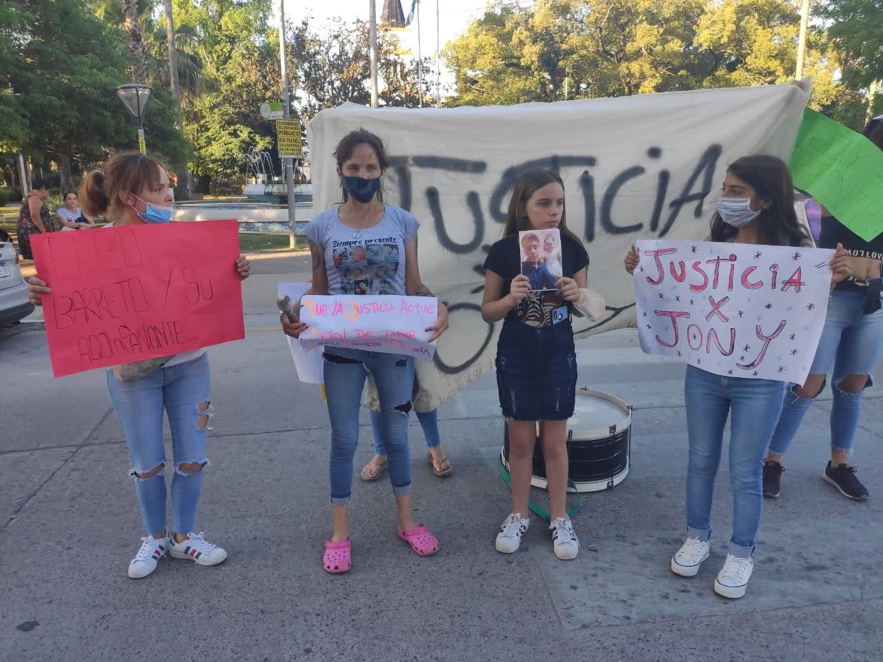 Nueva marcha por Jonathan Speranza: "No tenemos respuesta de nadie"