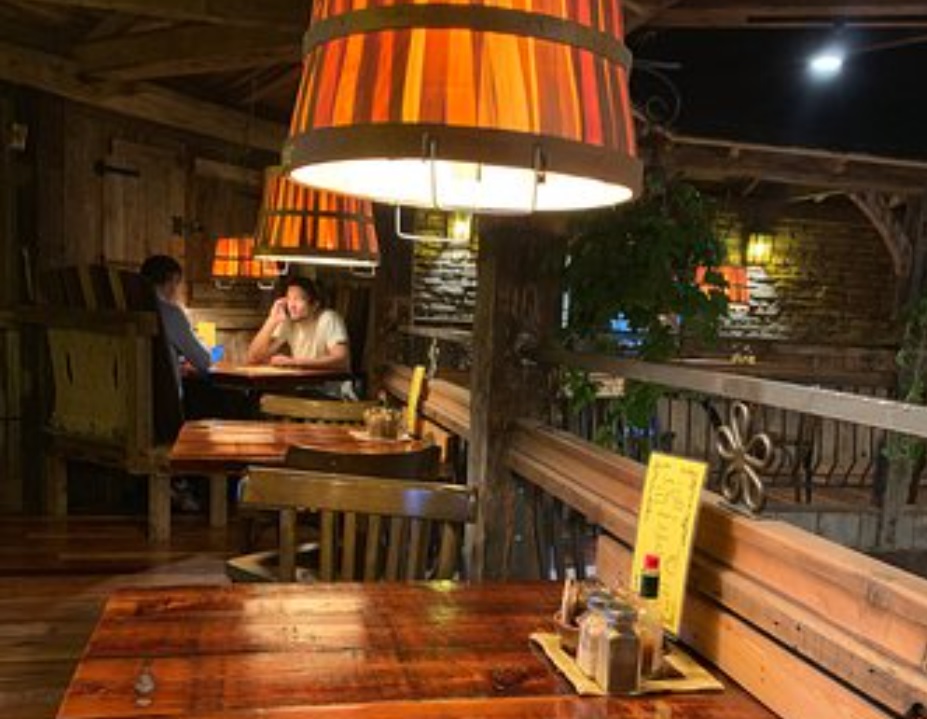 ACComGR anunció que desde mañana los comercios podrán recibir adentro a sus clientes