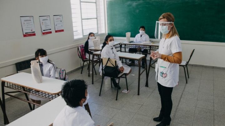 El Gobierno provincial oficializó cuándo comenzarán las clases en 2021