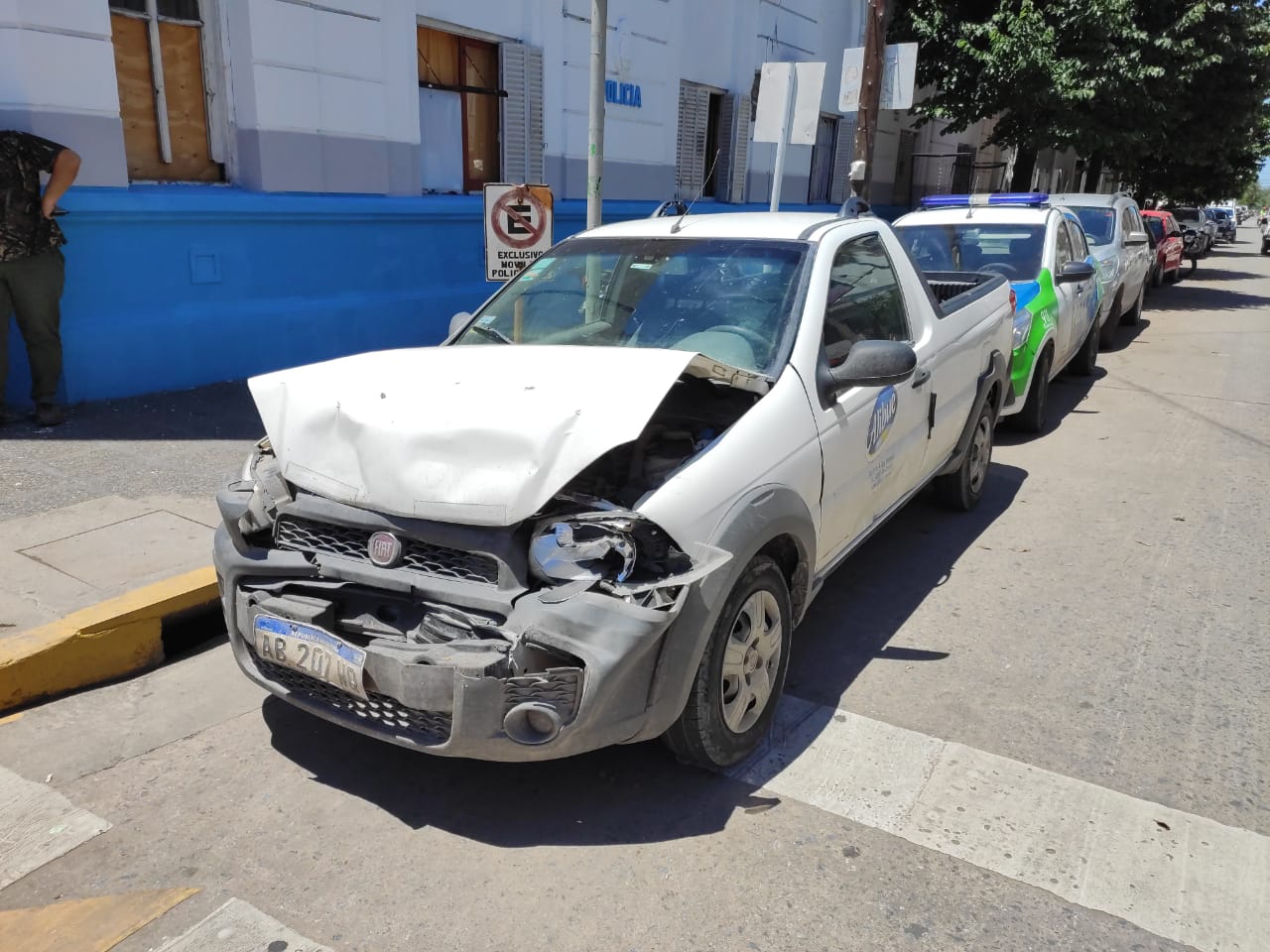 Dos vehículos despistaron en plena Autopista tras una colisión