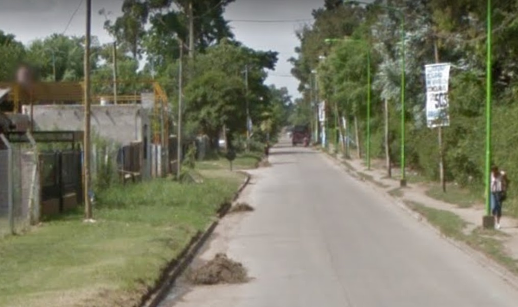 Motochorros armados lo robaron y luego lo golpearon