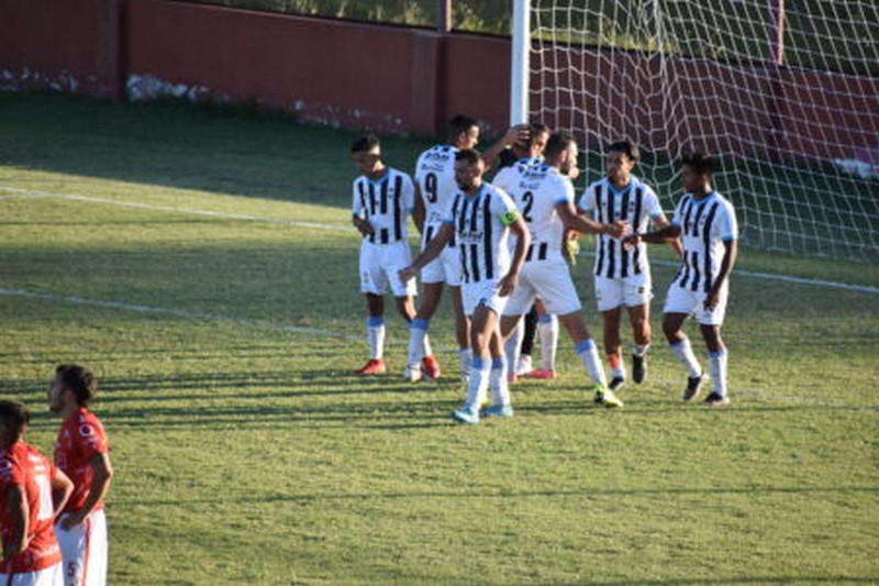 Atlas comenzó una nueva ilusión con victoria ante Cambaceres