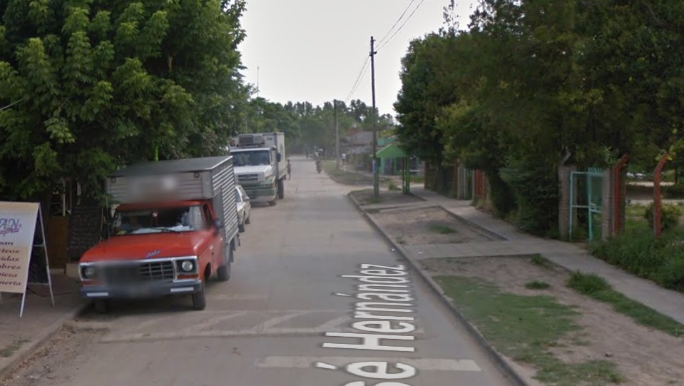 CALLE JOSE HERNANDEZ ESCUELA 10