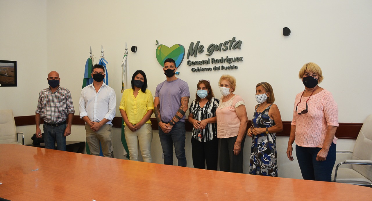 Otorgaron subsidios a dos centros de jubilados y pensionados locales