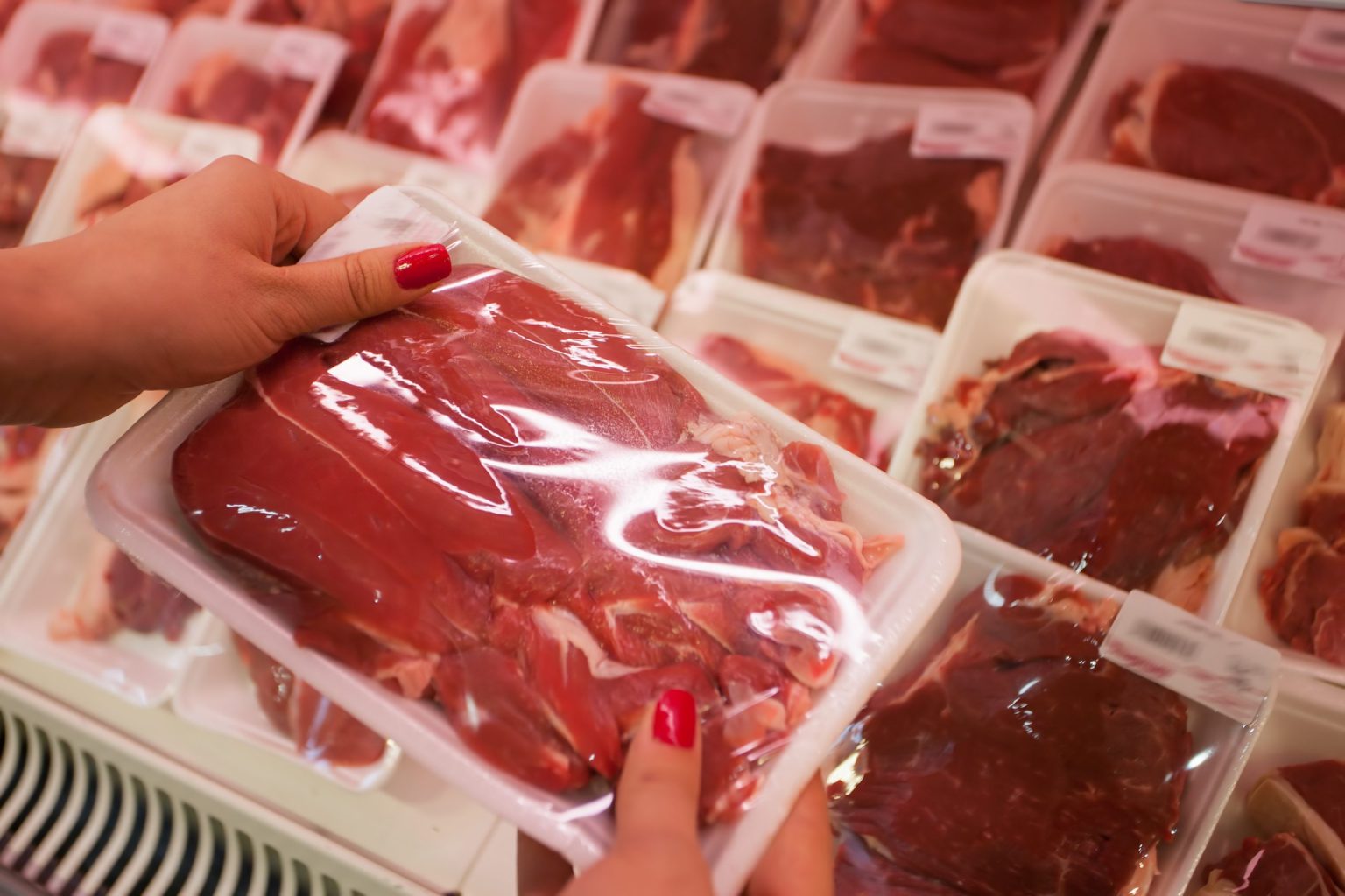 El Gobierno nacional acordó reducir los precios de 10 cortes de carne populares: ¿Cuáles son?