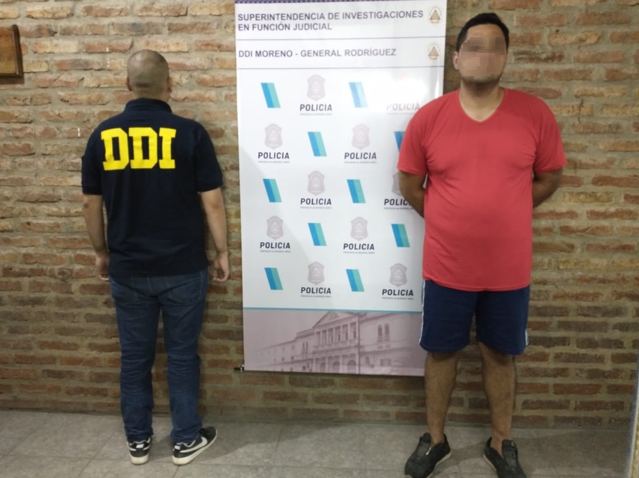 POLICIA DETENIDO ESTAFAS