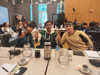 Alumnos rodriguenses fueron al Congreso a un encuentro sobre Salud Mental y Violencia Digital
