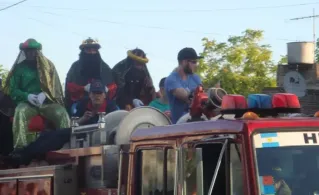 Comenzó la colecta de golosinas para el día de Reyes a cargo de los Bomberos rodriguenses