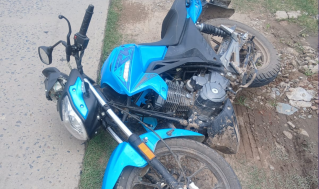 Motociclista atropelló a una nena en Mi Rincón y ambos quedaron seriamente heridos