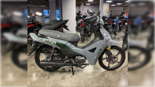 Fue a jugar al p&aacute;del y a la media hora le robaron la moto