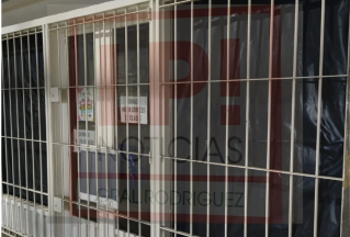 Otro comercio del centro fue vandalizado y saqueado tras el agradecimiento a la Selecci&oacute;n Argentina