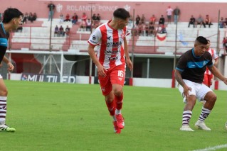 Atlas volvi&oacute; a perder y se hunde en la tabla