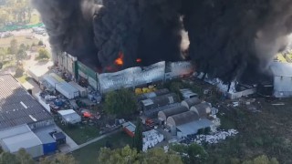 Suspendieron las clases en una escuela rodriguense a ra&iacute;z del incendio en Francisco &Aacute;lvarez