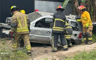 Bomberos se capacitaron en rescate vehicular: cómo fue el entrenamiento