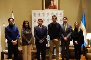 Mauro Garc&iacute;a se reuni&oacute; con el embajador de un pa&iacute;s asi&aacute;tico en busca de nuevos mercados para General Rodr&iacute;guez