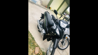 Le robaron la moto reci&eacute;n comprada mientras cenaba con su familia en el predio de la Estaci&oacute;n