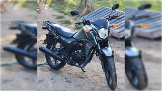 "Bajate o la quemo": motochorros amenazaron a su novia tras balear su moto y gatillarle dos veces