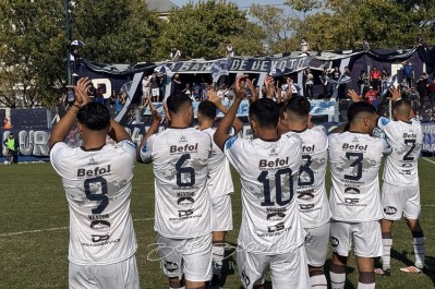 Atlas rescató un punto sobre el final en una cancha siempre complicada