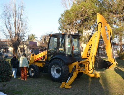 General Rodríguez sumará nuevas retroexcavadoras para reforzar obras públicas