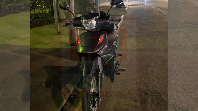 Otra vez los motochorros: delincuentes armados abordaron a una pareja y le robaron la moto y dem&aacute;s pertenencias