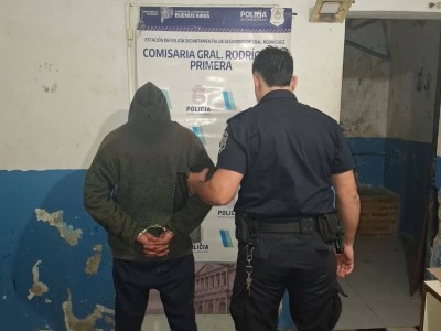 Informaron la detenci&oacute;n de un hombre acusado de ingresar a una casa y robar