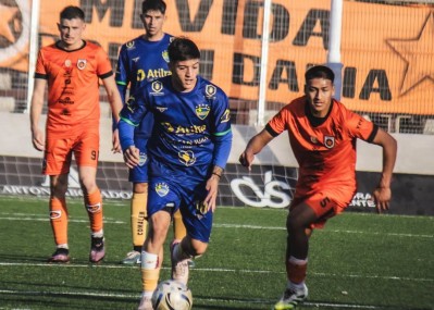 Alem sufri&oacute; una dura derrota en su visita a Estrella del Sur