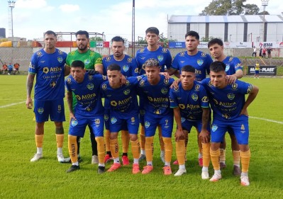 Alem levant&oacute; dos goles de desventaja y rescat&oacute; un empate al final