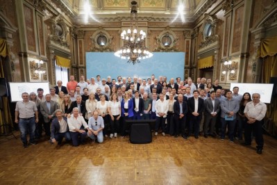 Kicillof sella una alianza estrat&eacute;gica con intendentes: qu&eacute; se anunci&oacute;