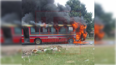 Varios rodriguenses tuvieron que huir del incendio de una unidad de La Perlita en Moreno