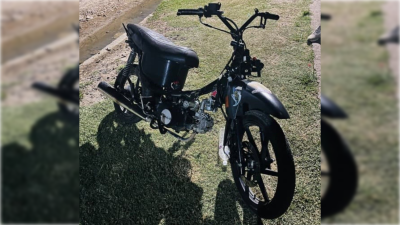Le robaron la moto mientras cuidaba a su padre internado en la Cl&iacute;nica Centro