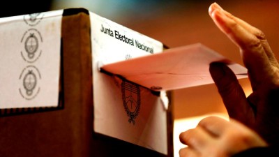 Proponen cambiar la Constitución bonaerense y así votar menos veces: cómo sería y en qué consiste