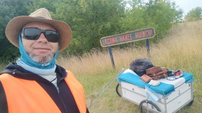 Caminando desde Mar del Plata a Gral. Rodr&iacute;guez para honrar una amistad