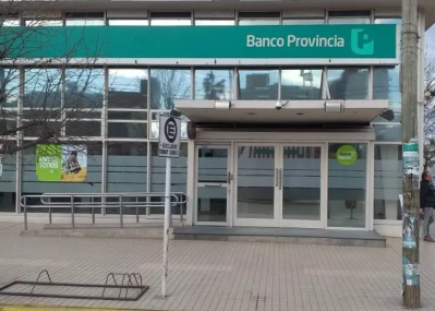Movimientos involuntarios en cientos de cuentas del Banco Provincia: qué dijo la entidad