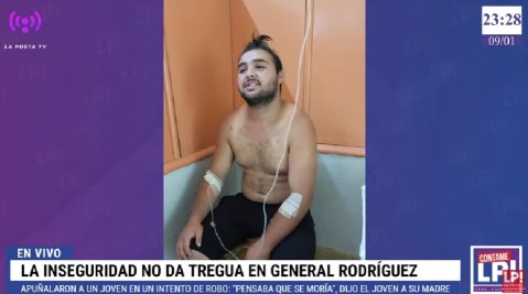 Joven de 21 años fue acuchillado por delincuentes en barrio Agua de Oro cuando iba a trabajar