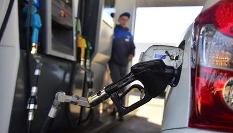 Se hizo oficial la suba del impuesto a los combustibles: cómo impactará en los precios
