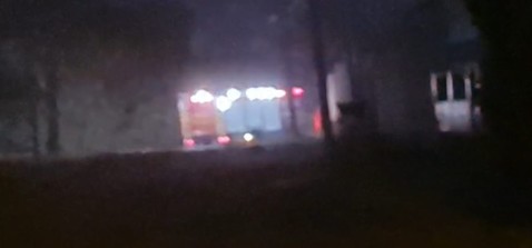 Mujer perdió todo tras el incendio de su precaria vivienda en barrio San Bernardo