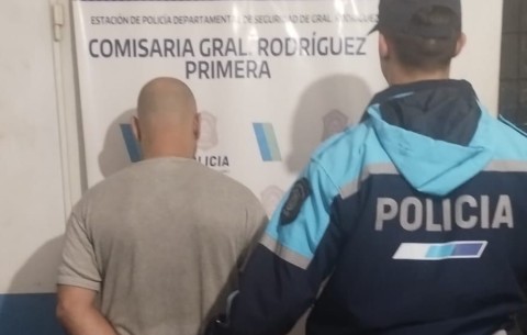 El Municipio informó el arresto de un hombre con envoltorios de marihuana en barrio San Carlos