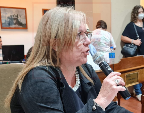 El último unibloque de cara a la próxima elección: ¿lo sufre más la oposición o el intendente?
