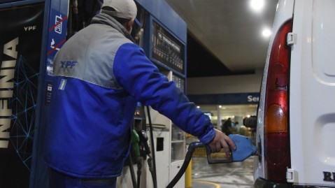 YPF volvió a aumentar el precio de los combustibles en todo el país: cuáles son los nuevos valores