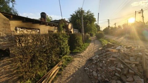 Horror, ausencia de Ley y Estado en un barrio de los más abandonados pese a su cercanía al centro