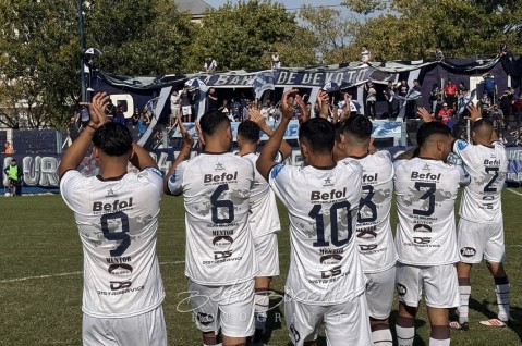 Atlas rescató un punto sobre el final en una cancha siempre complicada
