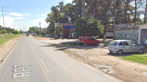 Ciclista denunció que un colectivo la golpeó en Ruta 7 y no la asistió