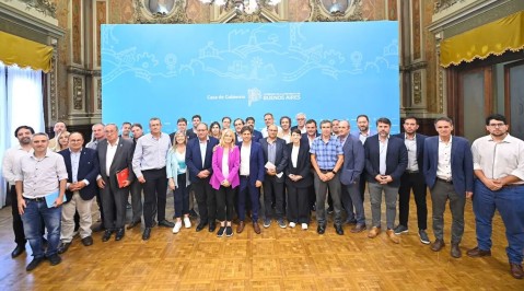 Intendentes radicales se suman a la presión para adelantar las elecciones en la Provincia